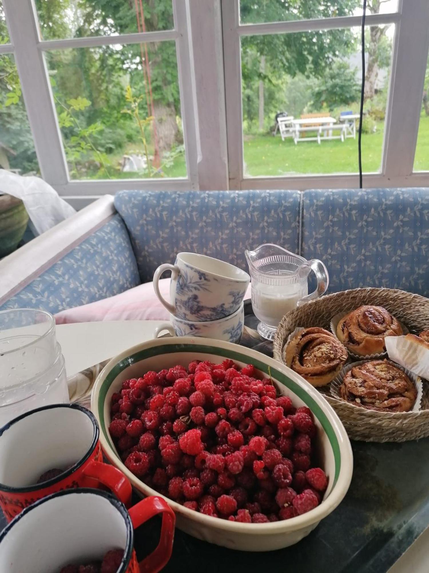 Henneviken Bnb Ed Екстериор снимка